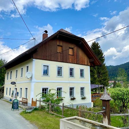 Haus 26 Weissbriach Bed and Breakfast Eksteriør billede